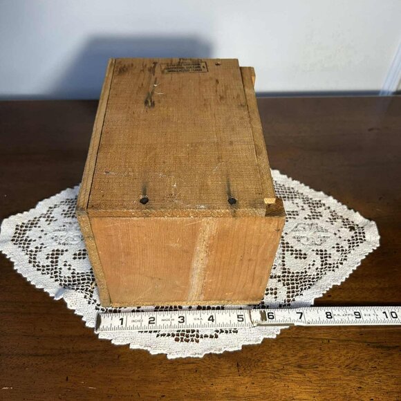 Gold Rush San Francisco Sourdough Starter Stoneware Crock Beginner Box - Picture 10 of 10